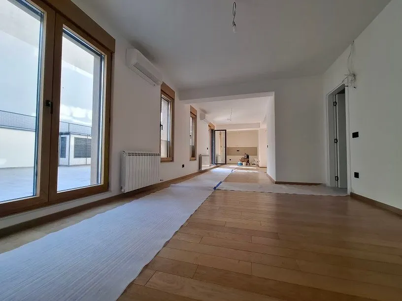 Prodaja, četvorosoban stan, 116m², Vračar Hram, Vračar Sve Podlokacije
