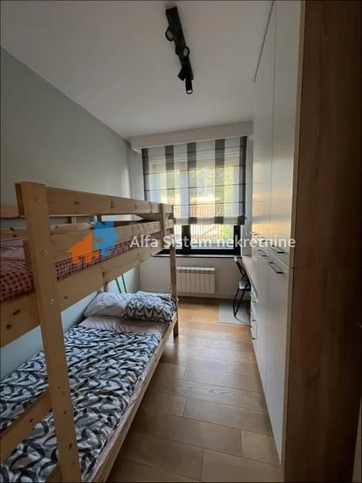 Rent, four bedroom apartment, 115m², Savski Venac, Beograd