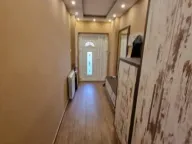 Izdavanje, kuća, 160m², Sremska Kamenica, Petrovaradin - image 10