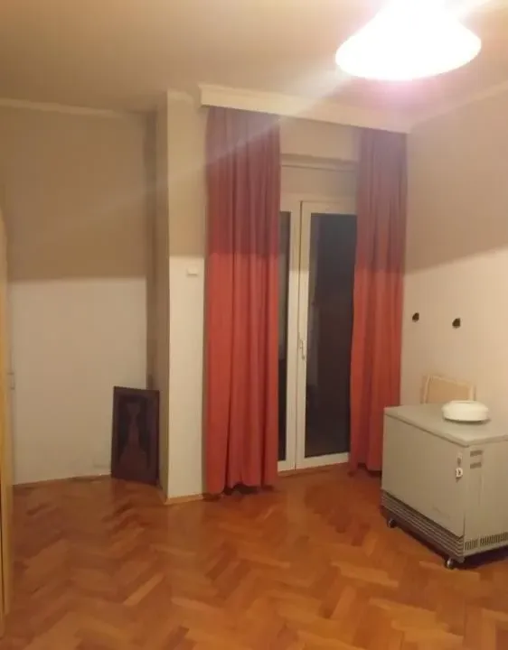 Prodaja, dvosoban stan, 62m², Paraćin, Srbija