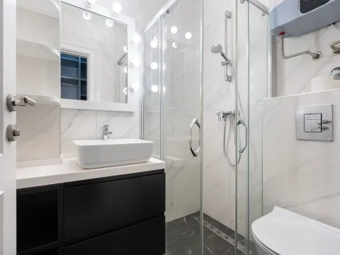 Prodaja, dvosoban stan, 168m², Dobrota, Kotor - image 10