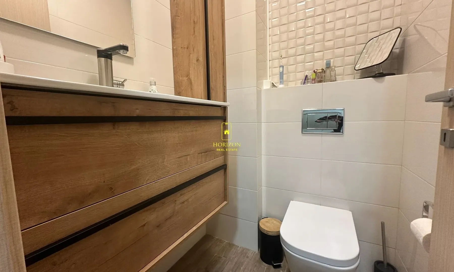 Prodaja, trosoban stan, 72m², City Kvart, Podgorica
