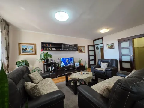 Prodaja, dvosoban stan, 120m², Budva, Crna Gora - image 23