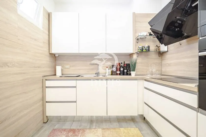 Sale, three bedroom apartment, 83m², Južni Bulevar, Vračar Sve Podlokacije