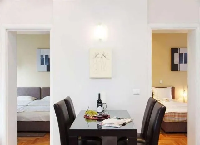 Rent, three bedroom apartment, 56m², Stari Grad, Beograd