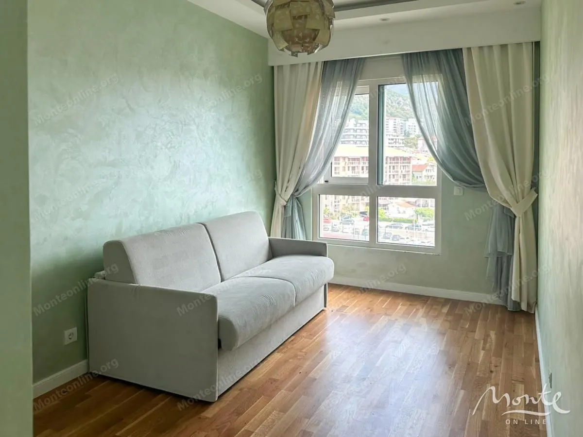 Sale, three bedroom apartment, 115m², Bečići, Budva