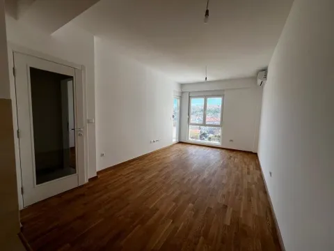Prodaja, jednosoban stan, 45m², Zabjelo, Podgorica - image 4