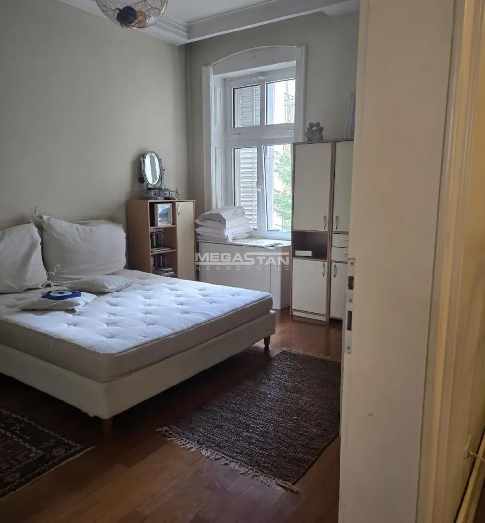 Sale, house, 815m², Vračar Sve Podlokacije, Beograd