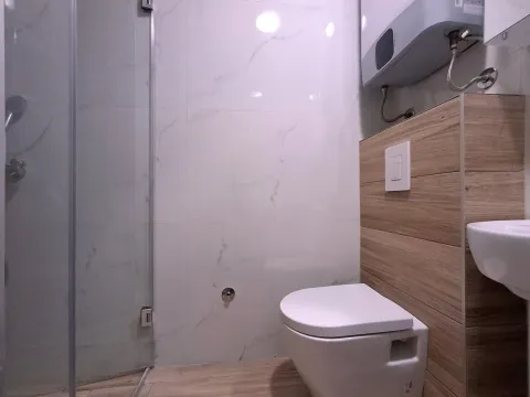 Izdavanje, stan, 40m², Pobrežje, Podgorica - image 9