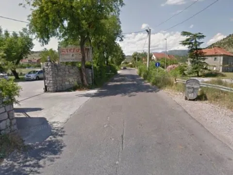 Sale, land lot, 700m², Vranići, Podgorica - image 2