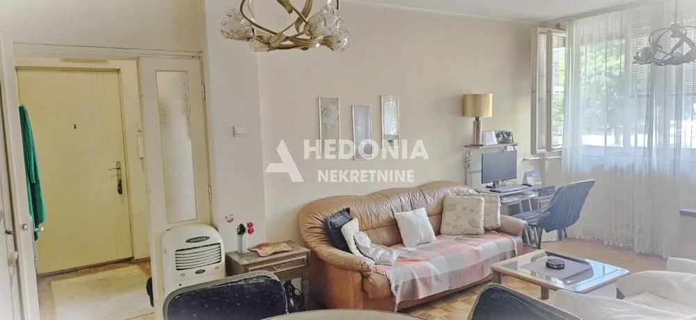 Sale, two bedroom apartment, 60m², Novi Beograd Blok 1 Fontana, Novi Beograd Sve Podlokacije