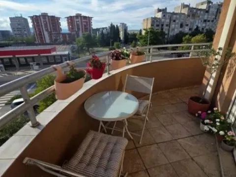 Prodaja, dvosoban stan, 73m², Tuški Put, Podgorica - image 5