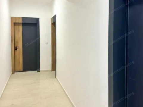 Sale, one bedroom apartment, 46m², Petrovac, Budva - image 11