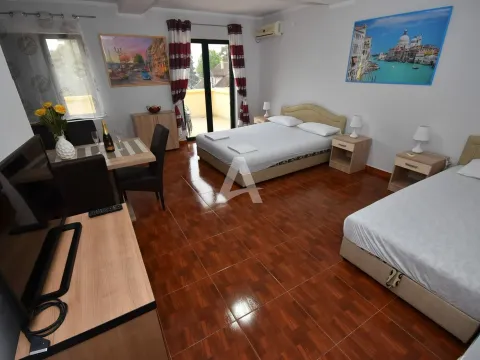 Sale, house, 436m², Herceg Novi, Crna Gora - image 19