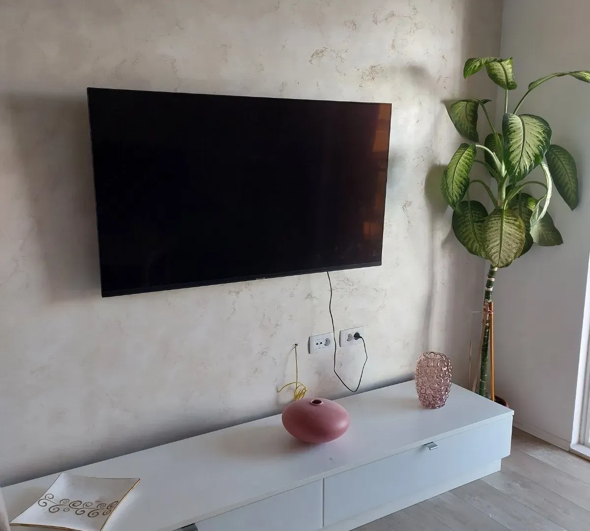Rent, two bedroom apartment, 60m², Seljanovo, Tivat