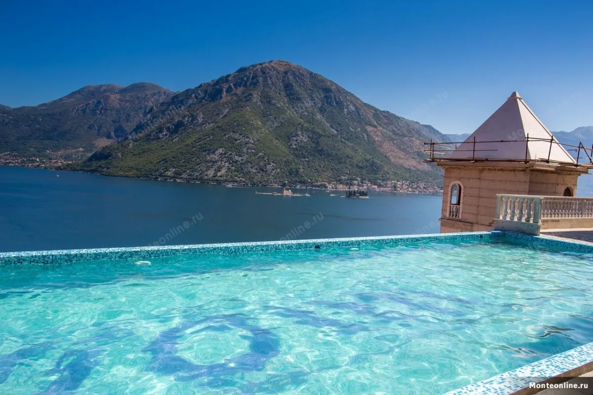 Prodaja, kuća, 235m², Kostanjica, Kotor