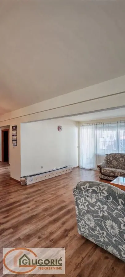 Prodaja, četvorosoban stan, 112m², Lekino Brdo, Voždovac Sve Podlokacije
