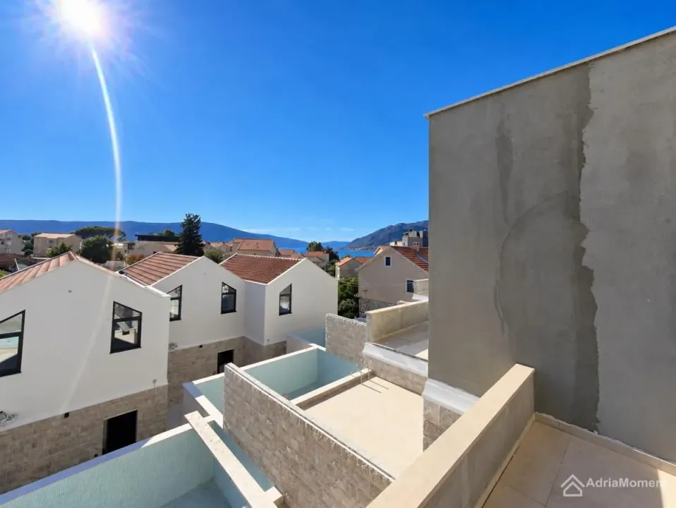 Sale, house, 129m², Donja Lastva, Tivat