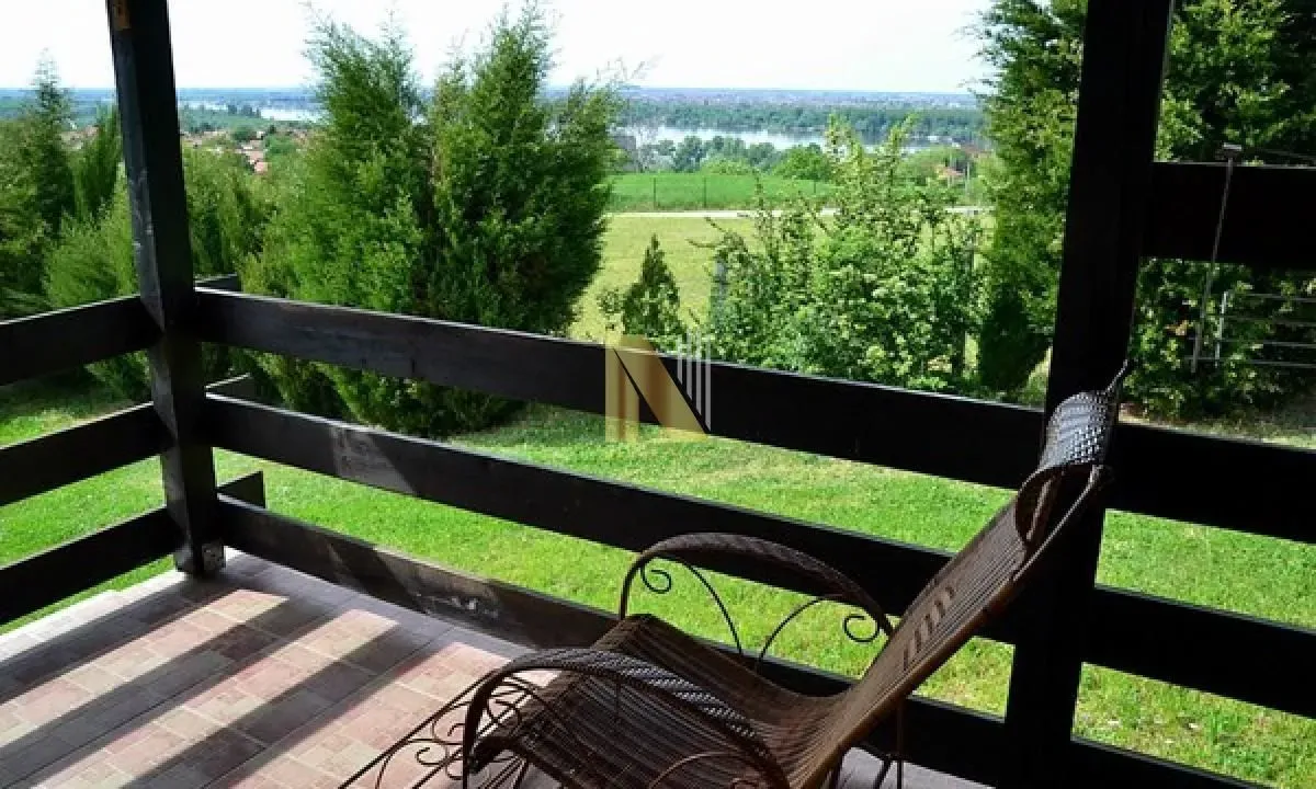 Sale, house, 322m², Ledinci, Petrovaradin