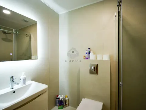 Izdavanje, jednosoban stan, 47m², City Kvart, Podgorica - image 8