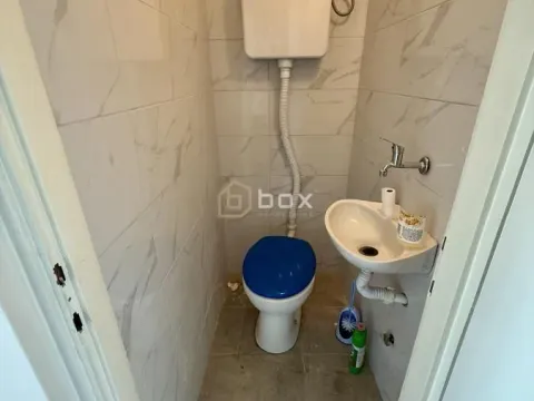 Prodaja, trosoban stan, 70m², Medijana, Niš - image 12