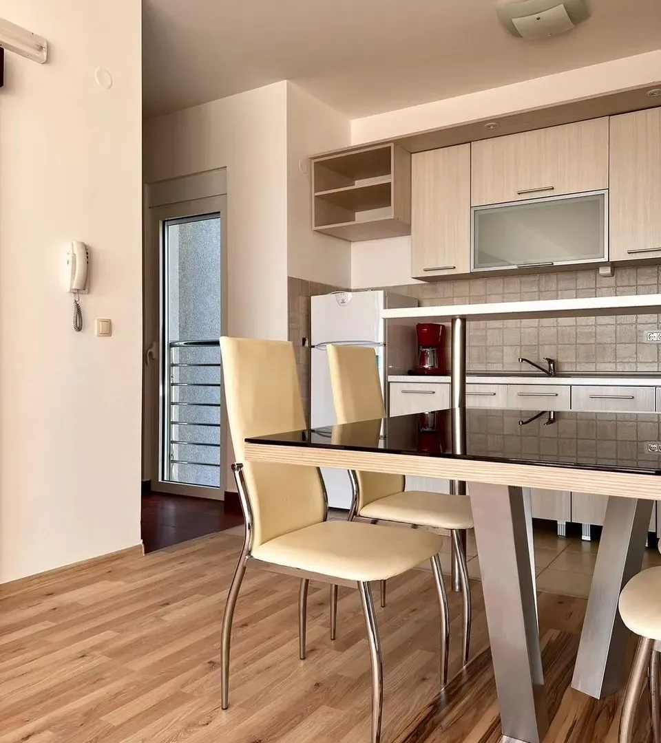 Sale, two bedroom apartment, 78m², Bečići, Budva
