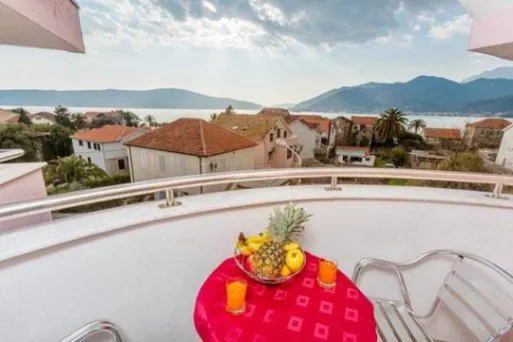 Prodaja, poslovni prostor, 401m², Tivat, Crna Gora