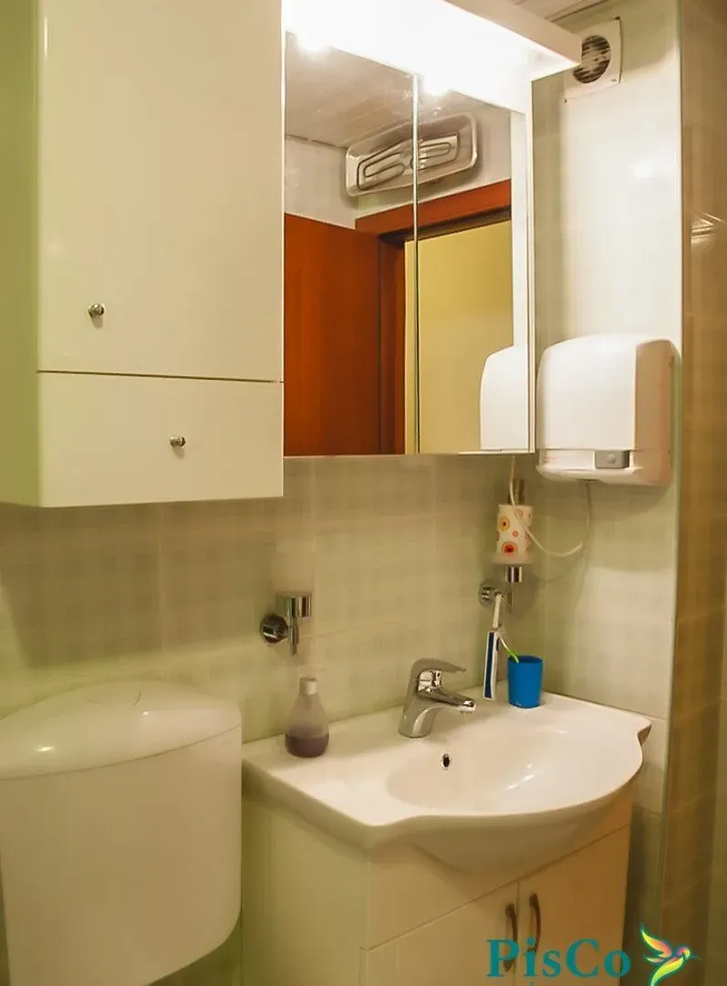 Rent, two bedroom apartment, 70m², Stari Aerodrom, Podgorica