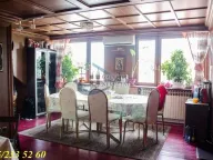 Sale, four bedroom apartment, 142m², Zemun Centar, Zemun Sve Podlokacije - image 1