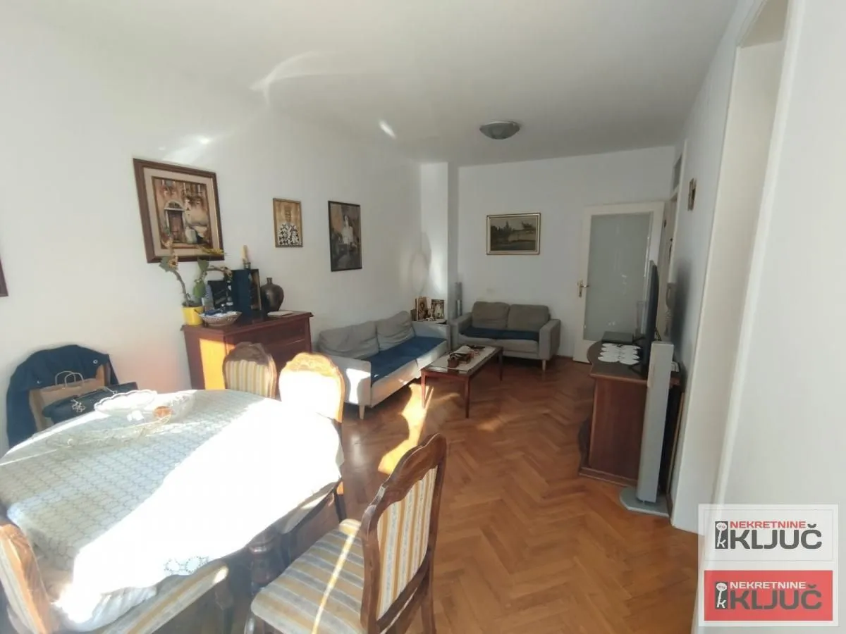 Prodaja, trosoban stan, 77m², Liman 1, Novi Sad Sve Podlokacije