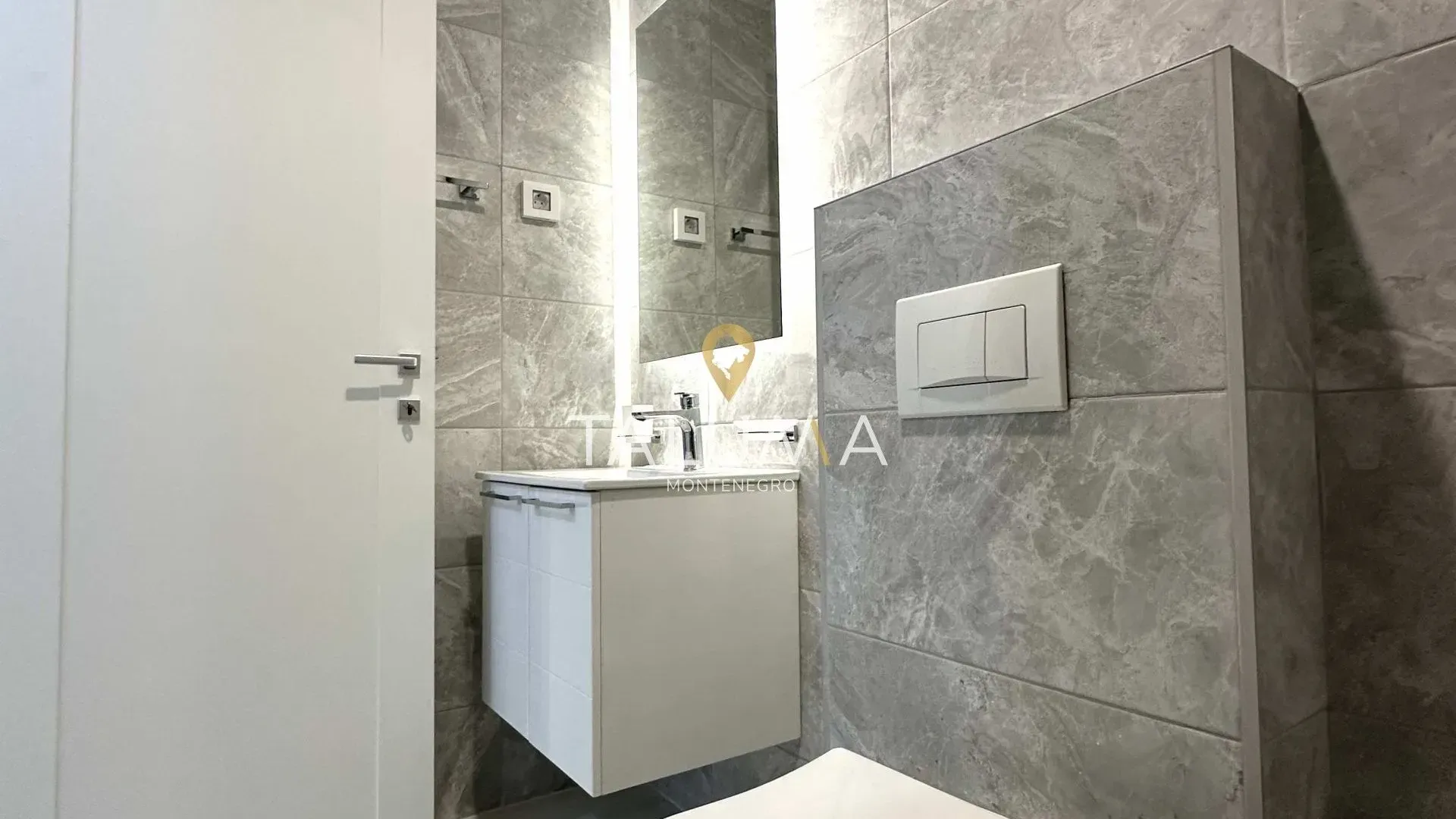 Izdavanje, jednosoban stan, 46m², Stari Aerodrom, Podgorica