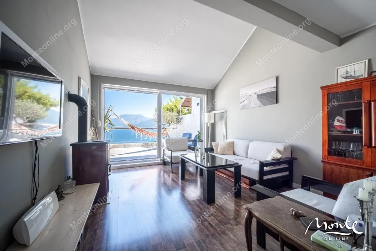 Prodaja, jednosoban stan, 33m², Krašići, Tivat