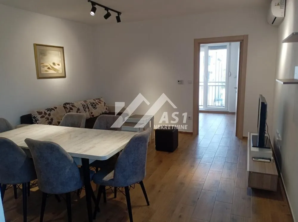 Izdavanje, dvosoban stan, 45m², Adice, Novi Sad Sve Podlokacije