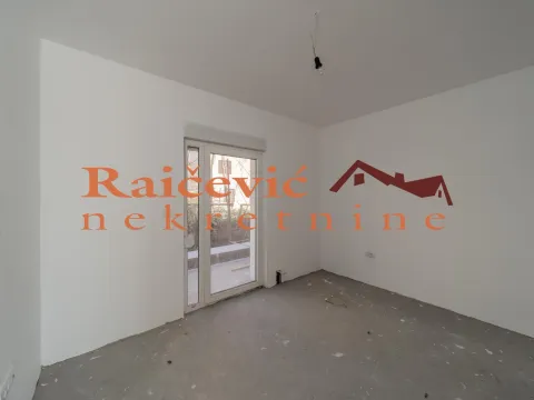 Prodaja, trosoban stan, 81m², Grocka, Beograd - image 8