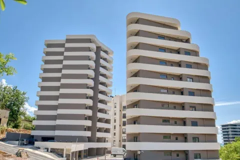 Izdavanje, jednosoban stan, 53m², Budva, Crna Gora - image 2