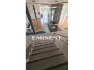 Izdavanje, poslovni prostor, 650m², Nova Pazova, Stara Pazova - image 9