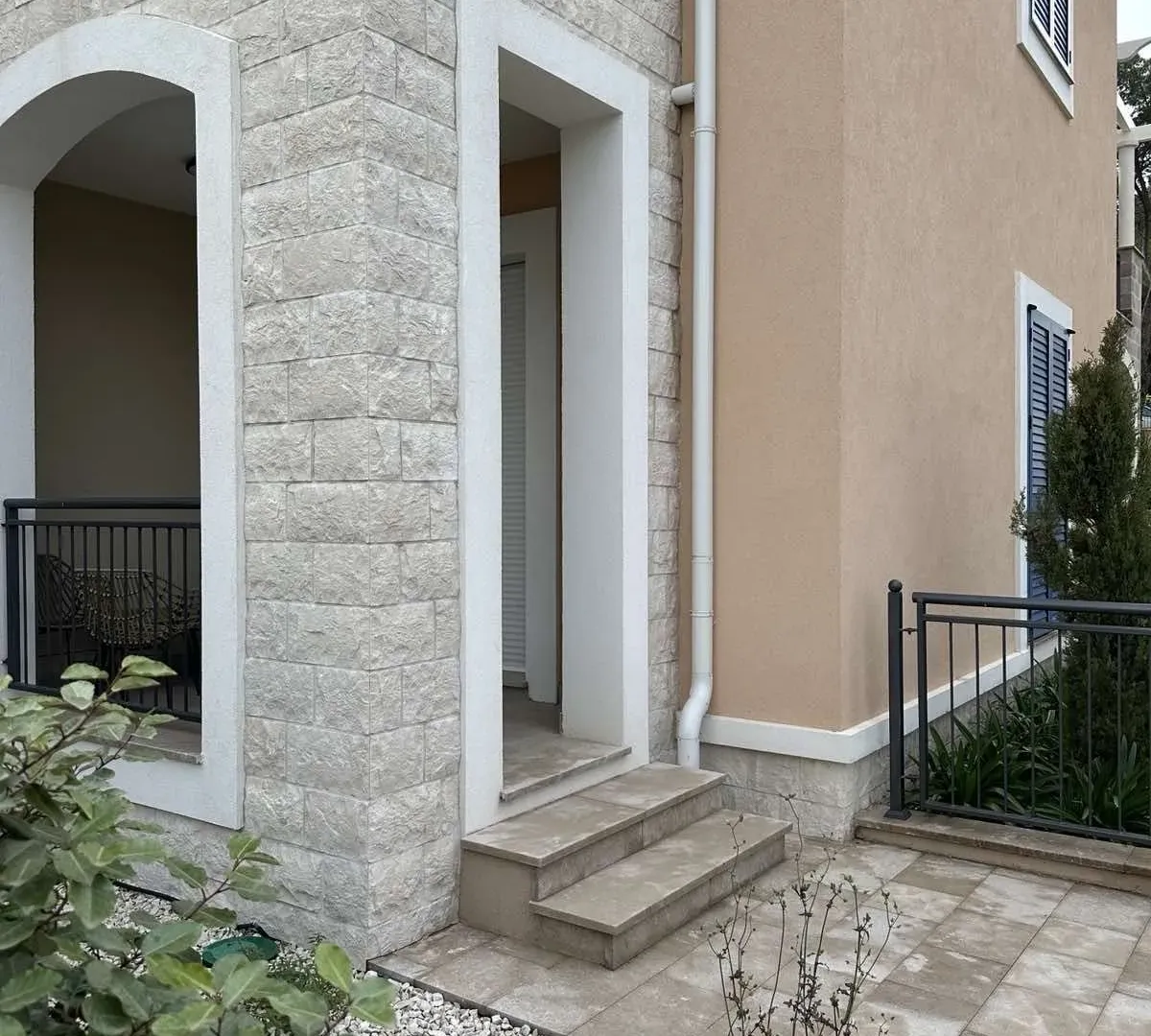 Prodaja, jednosoban stan, 40m², Luštica, Tivat