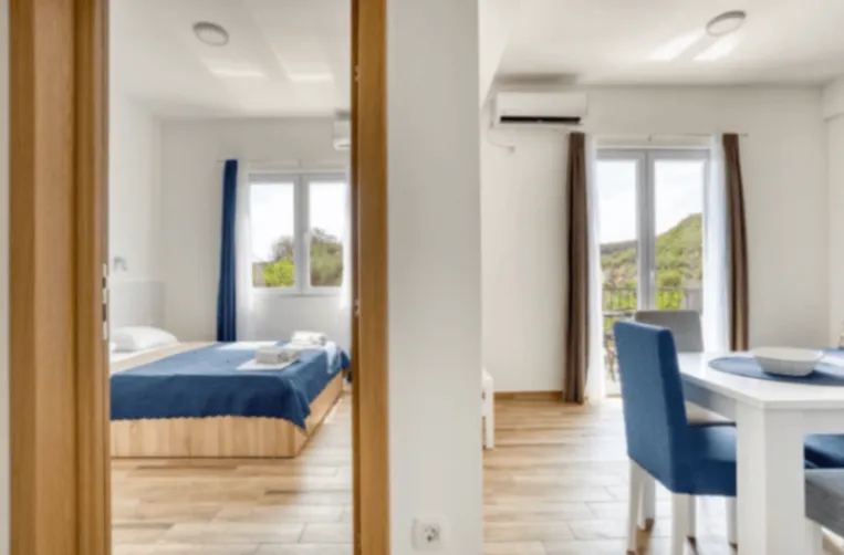 Rent, house, 500m², Buljarica, Budva