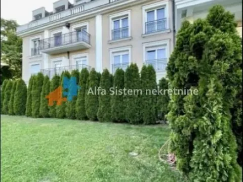 Izdavanje, trosoban stan, 104m², Savski Venac, Beograd - image 15