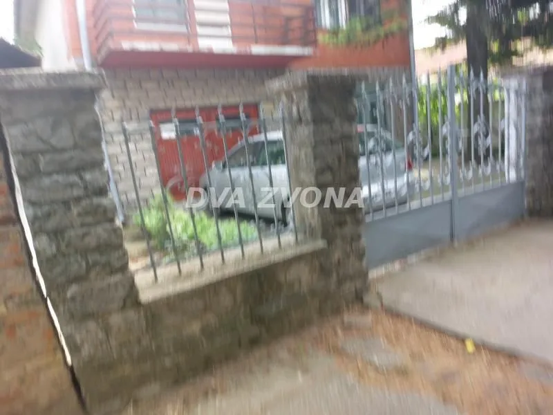 Prodaja, kuća, 85m², Novi Bečej, Zrenjanin