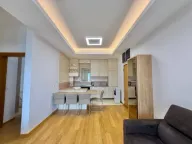 Izdavanje, dvosoban stan, 70m², Bečići, Budva - image 3
