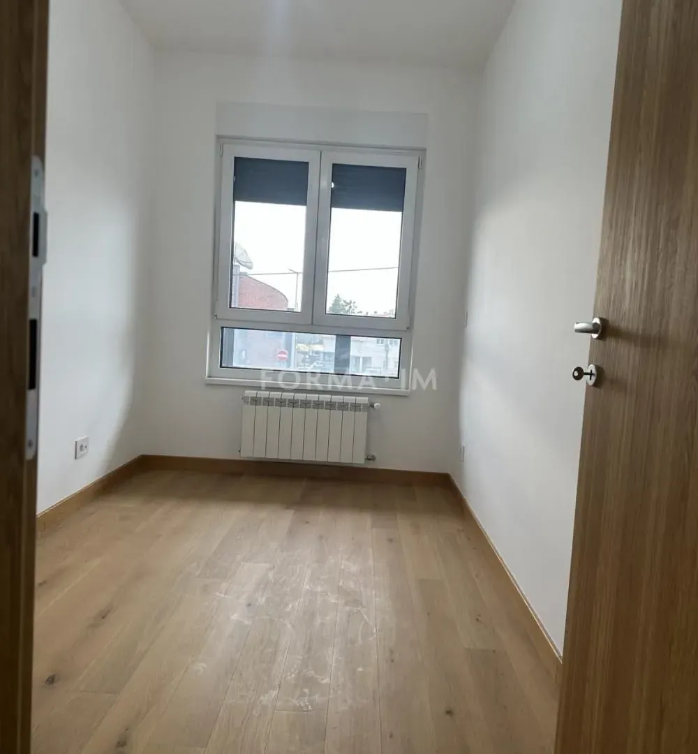 Sale, three bedroom apartment, 67m², Zeleno Brdo, Zvezdara Sve Podlokacije