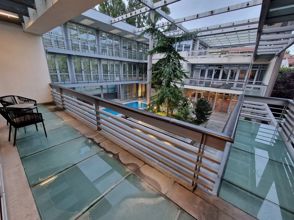 Rent, three bedroom apartment, 148m², Dedinje Sve Podlokacije, Beograd