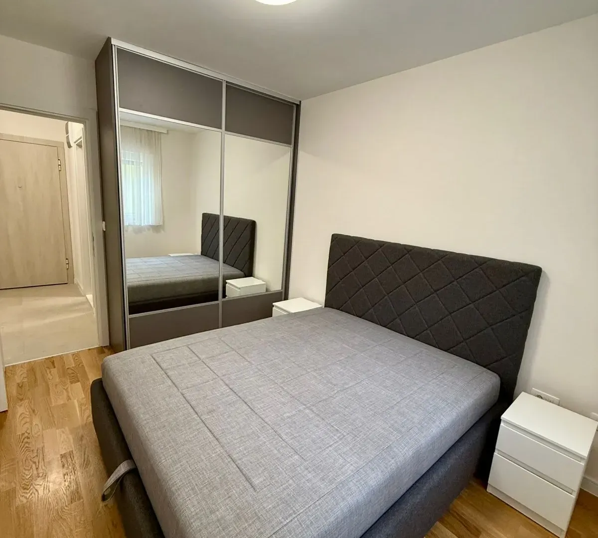 Rent, one bedroom apartment, 45m², Pobrežje, Podgorica