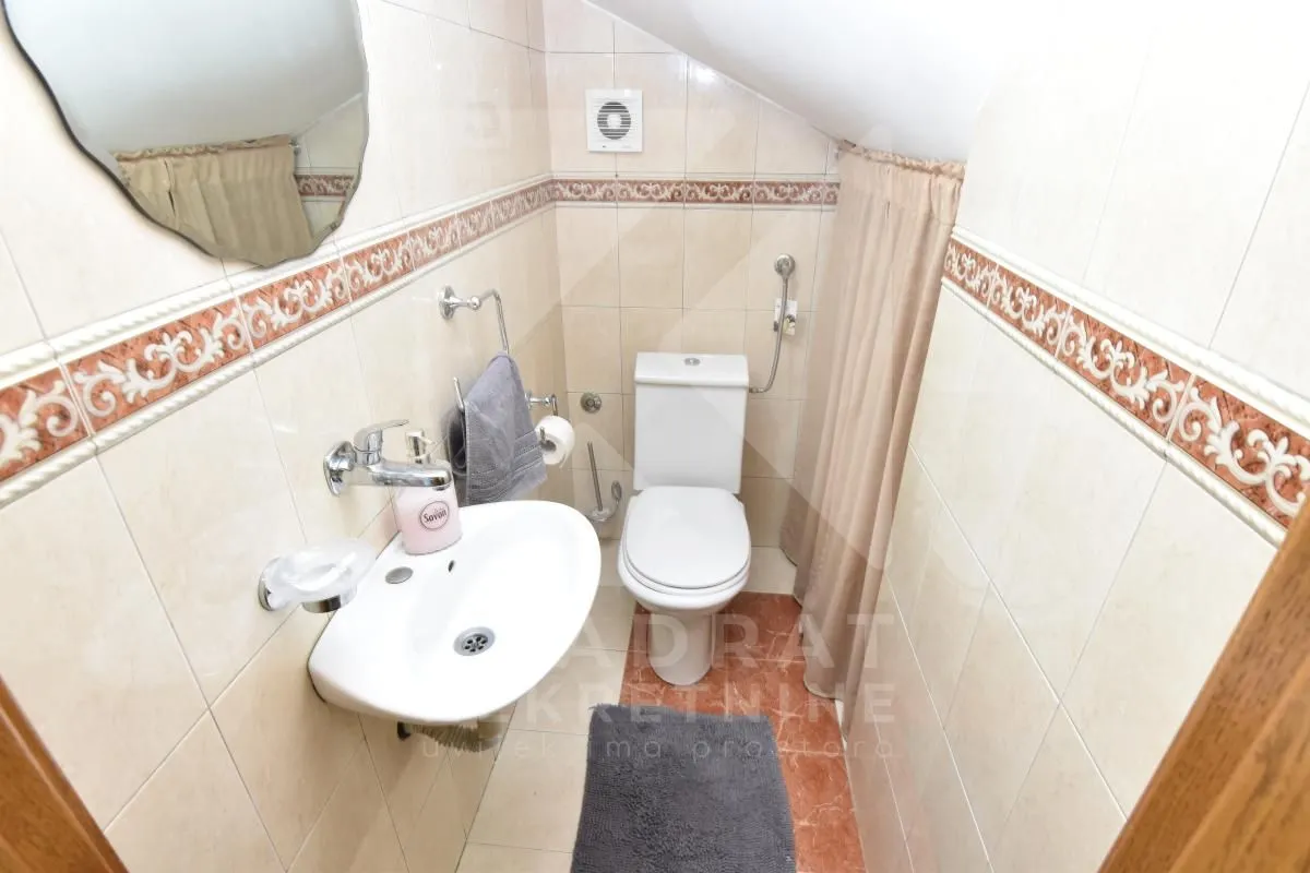 Prodaja, trosoban stan, 113m², Preko Morače, Podgorica