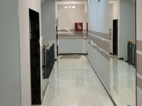 Izdavanje, trosoban stan, 95m², Momišići, Podgorica - image 15