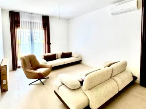 Rent, one bedroom apartment, 53m², Krivi Most, Podgorica - image 4