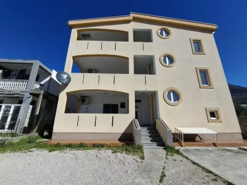 Rent, three bedroom apartment, 112m², Bar, Crna Gora - image 1