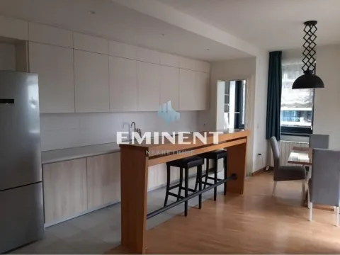 Izdavanje, trosoban stan, 82m², Savski Venac, Beograd - image 2