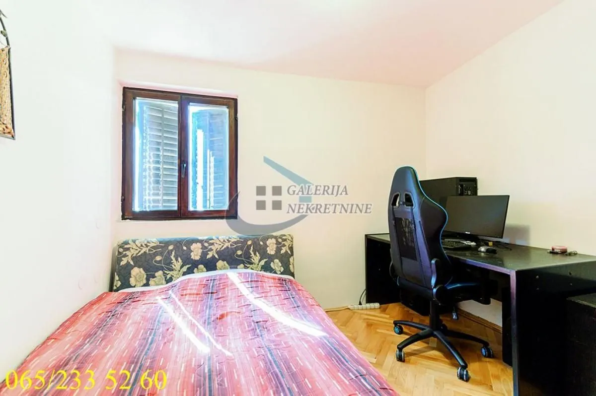 Sale, four bedroom apartment, 81m², Đeram Pijaca, Beograd